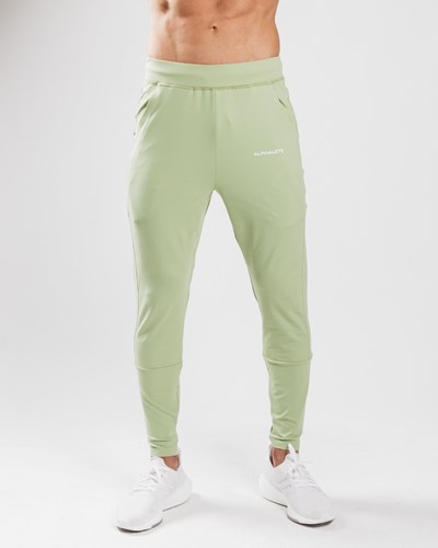 Alphalete 4-Way Stretch Jogger Frozen Spring | HF5390817