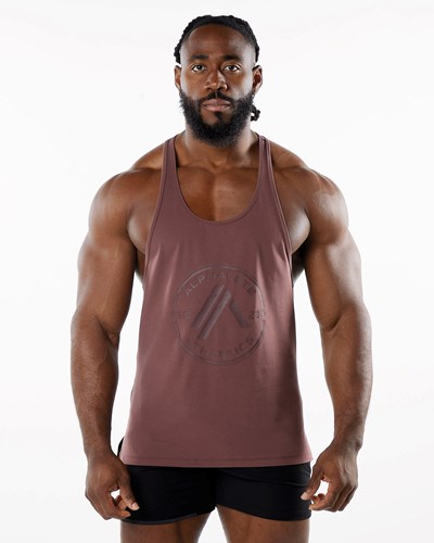 Alphalete Fitted Performance Stringer Merlot | IF4320671