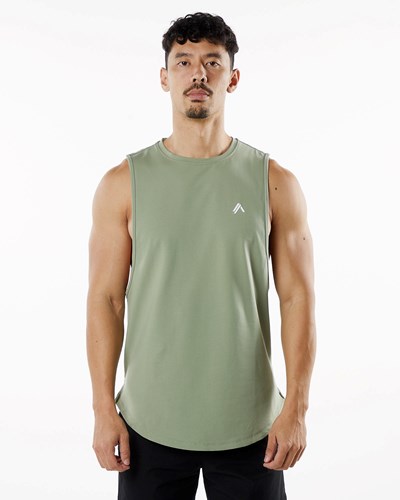 Alphalete Fitted Performance Tank Sage | DG4629351