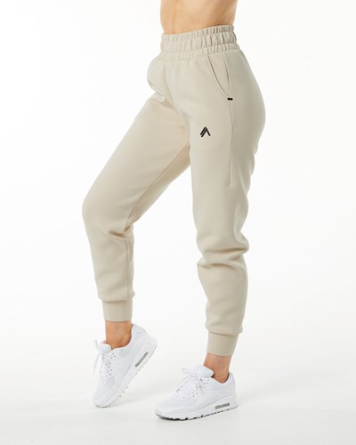 Alphalete Interlock Knit Cuffed Jogger Vanilla | IJ4653180