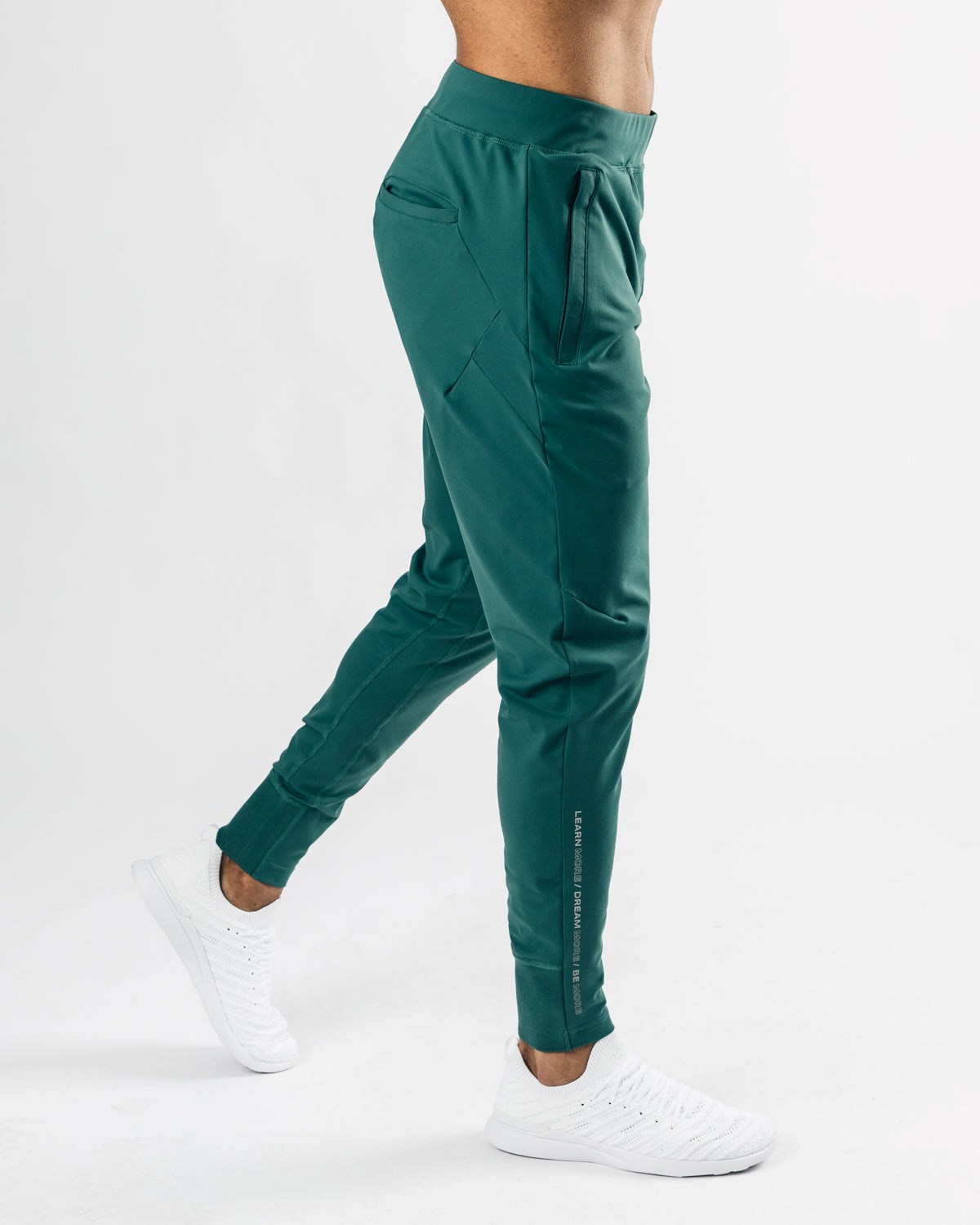 Alphalete 4-Way Stretch Jogger Blau | IE2407518