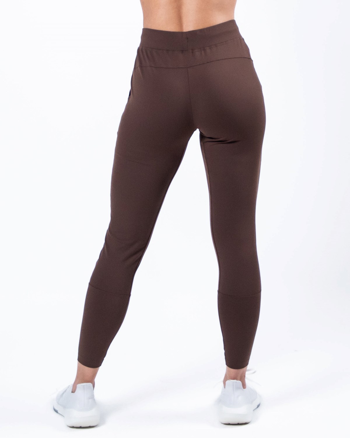 Alphalete 4-Way Stretch Jogger Kaffee | MJ2157406