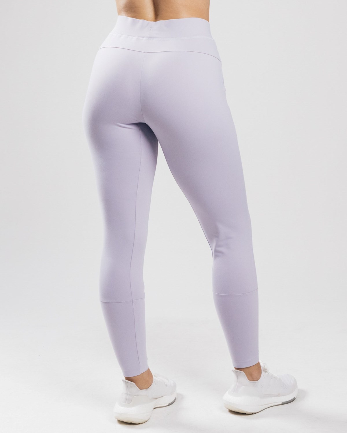 Alphalete 4-Way Stretch Jogger Lilac Haze | QU7231456