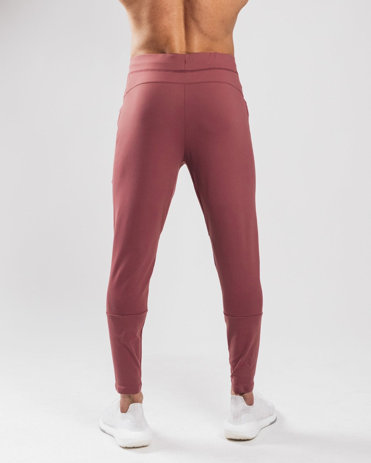 Alphalete 4-Way Stretch Jogger Mauve | TE2653419