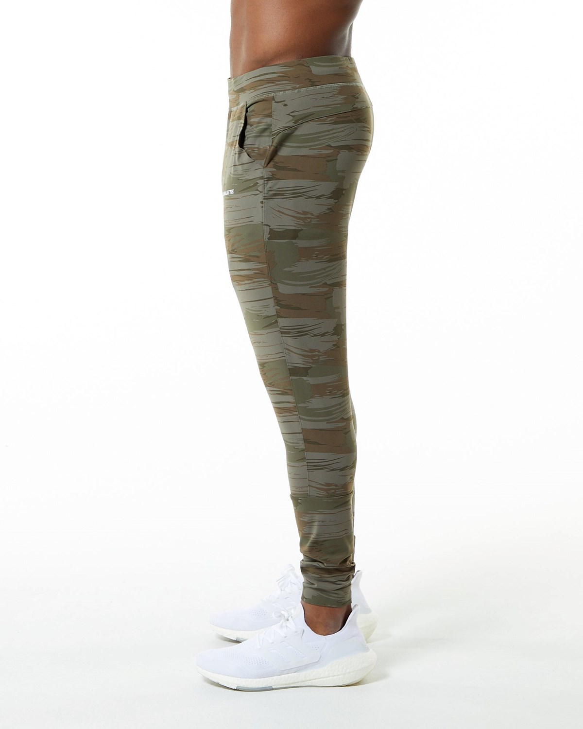 Alphalete 4-Way Stretch Jogger Olivgrün Camouflage | BL5139762