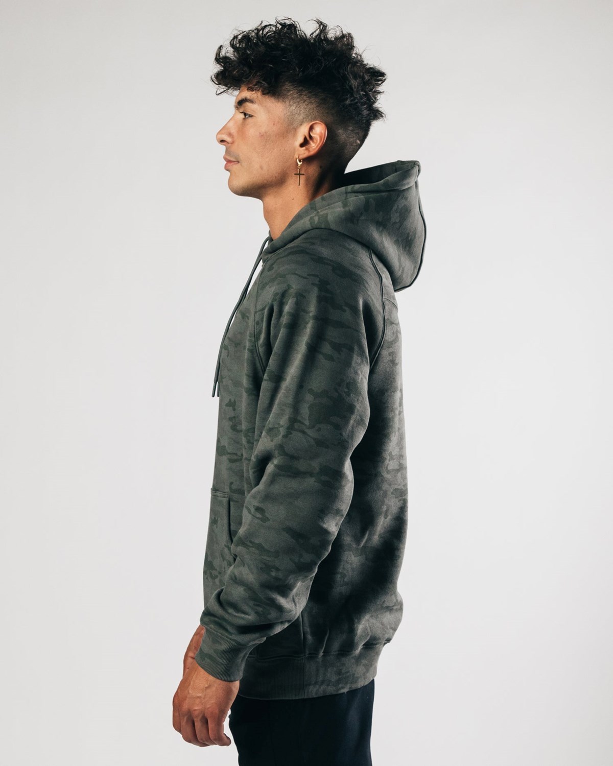 Alphalete Fitted Performance Hoodie Grün | HW2965813