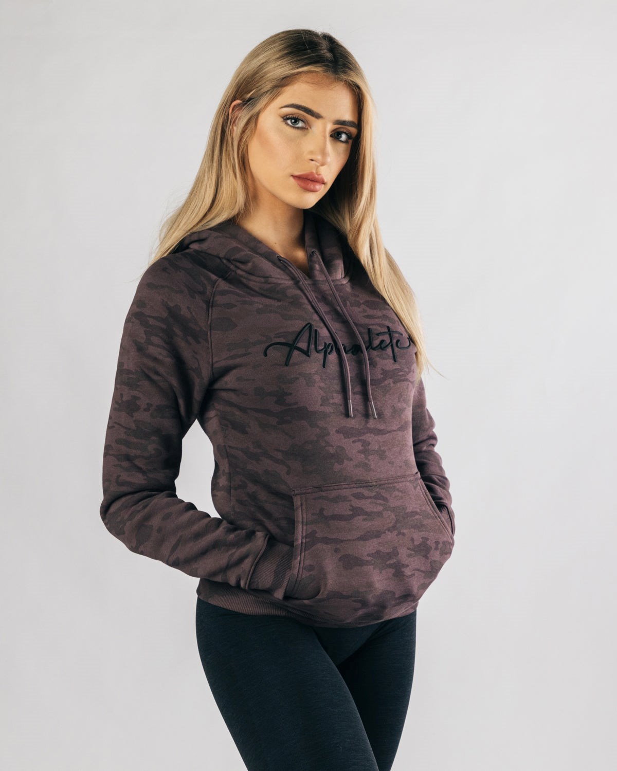 Alphalete Fitted Performance Hoodie Striker | YD0267159