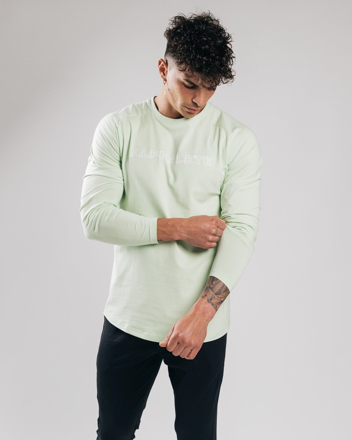 Alphalete Fitted Performance Long Sleeve Frozen Spring | PC9263057