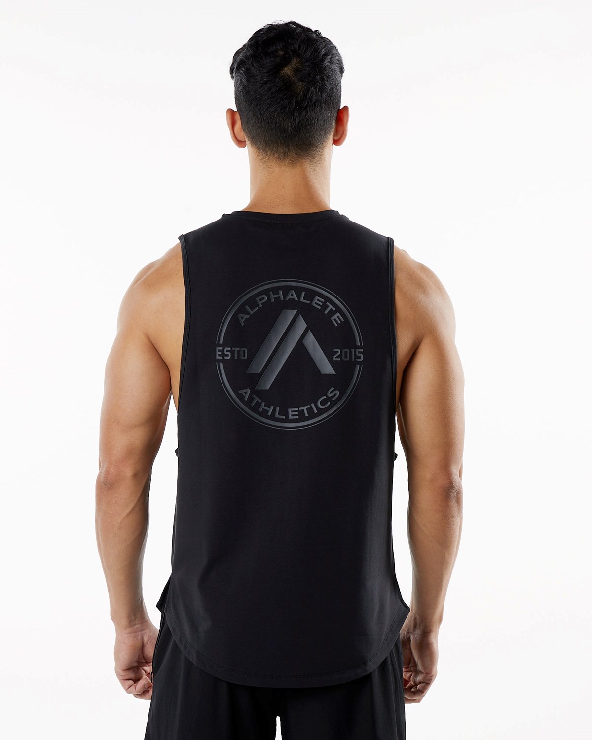 Alphalete Fitted Performance Tank Blackout | PH4917860