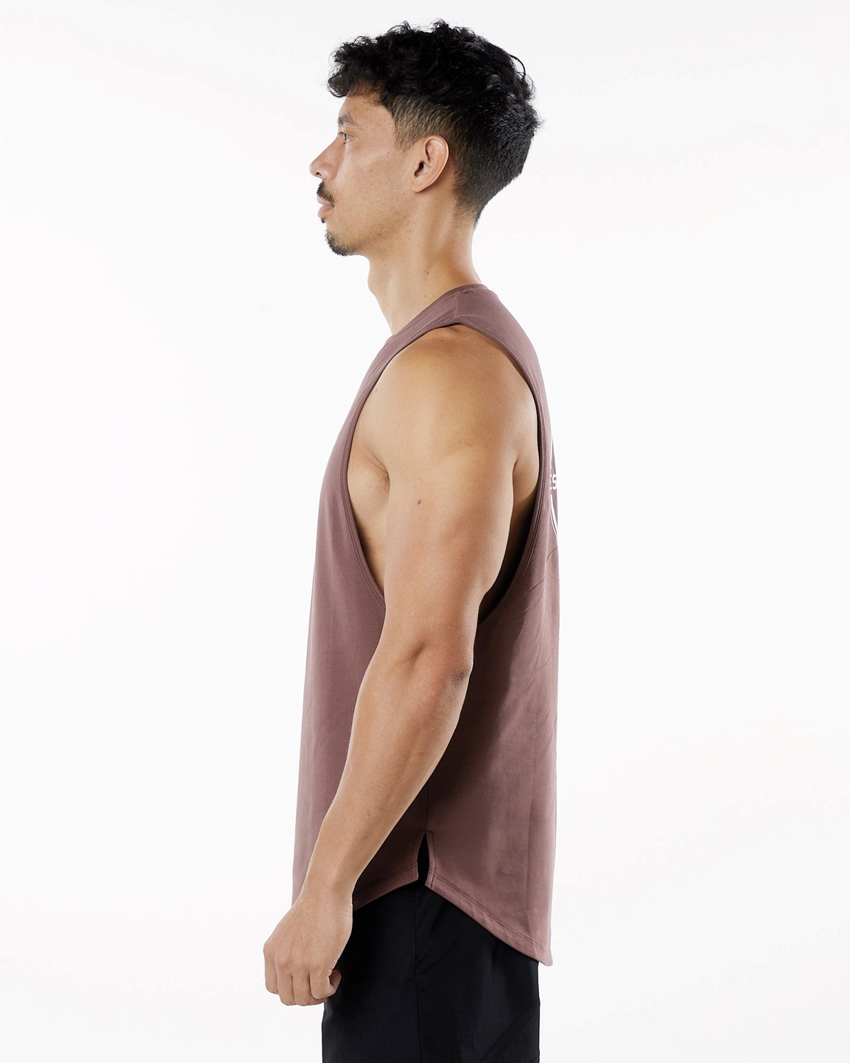 Alphalete Fitted Performance Tank Merlot | AZ3478216