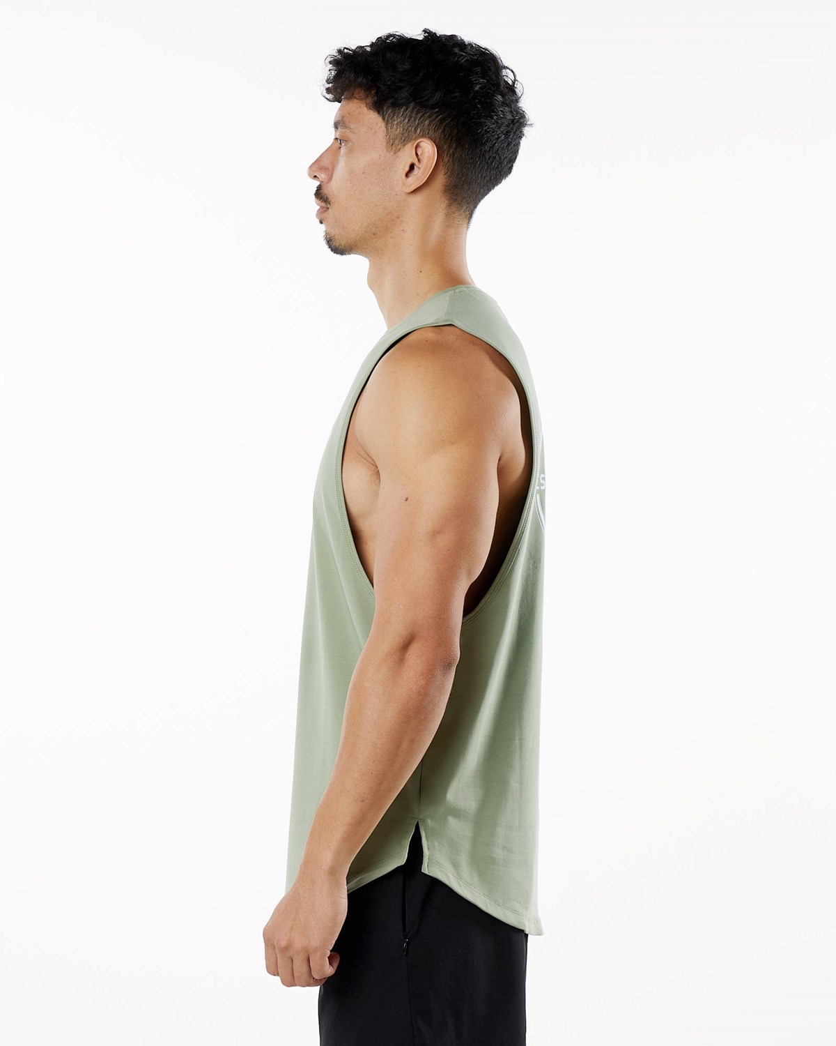 Alphalete Fitted Performance Tank Sage | DG4629351