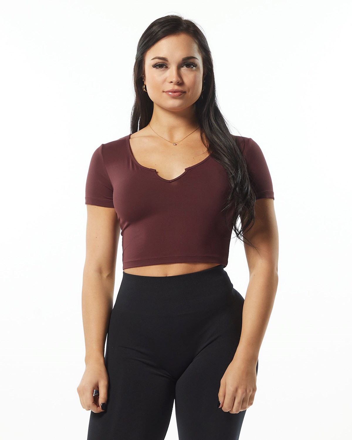 Alphalete Fitted Tee Wine | JC4197302