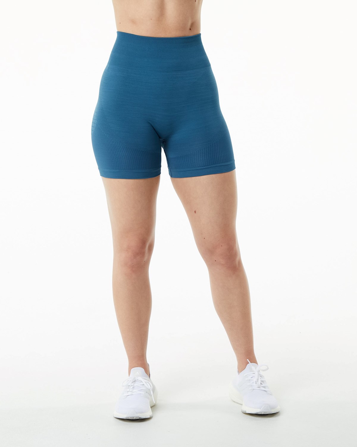 Alphalete High Performance Seamless Kurzes Blau | MW3570914