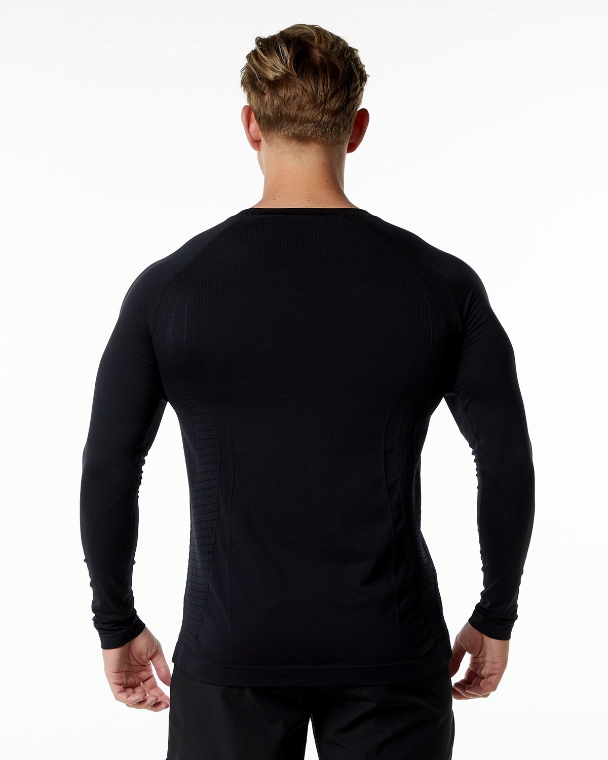 Alphalete High Performance Seamless Long Sleeve Tee Schwarz | NQ1784935