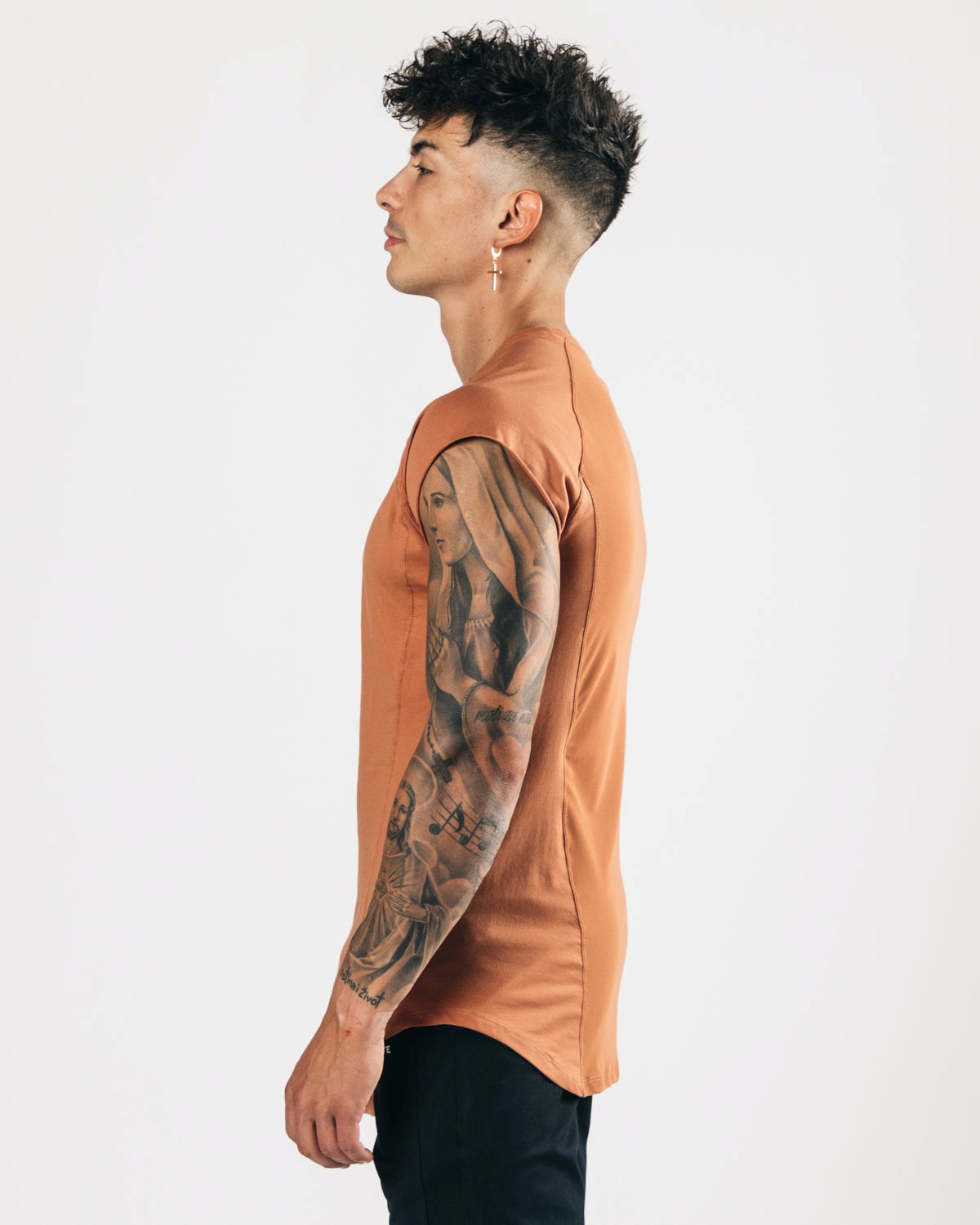 Alphalete High Performance Ärmellose Tee Clay | PA2086971