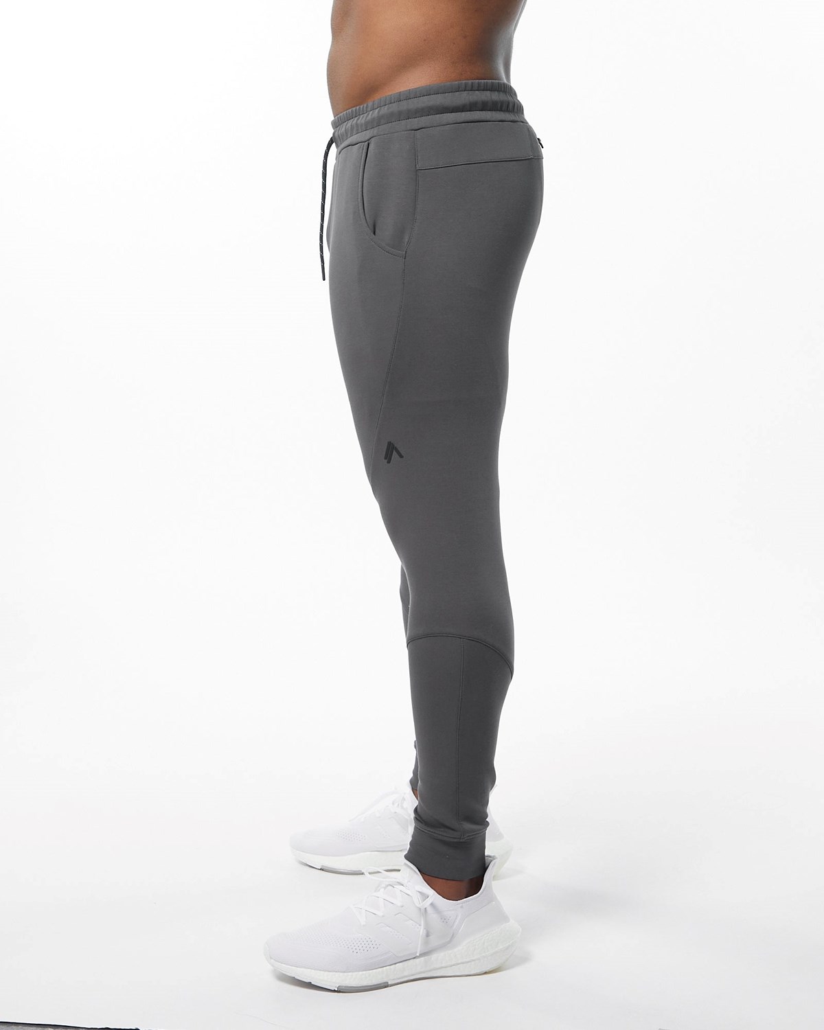 Alphalete Interlock Knit Cuffed Jogger Charcoal | IZ5638172