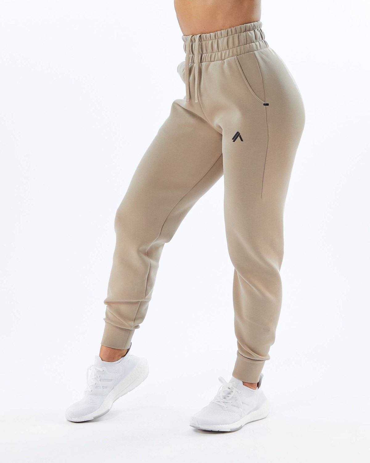 Alphalete Interlock Knit Cuffed Jogger Tan | AG2498105