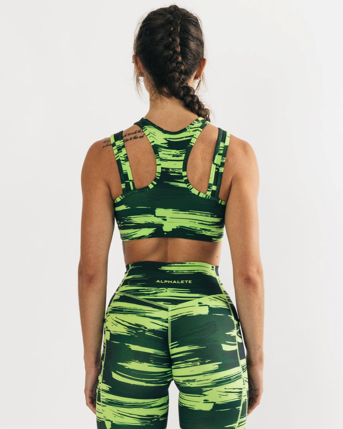 Alphalete Medium Impact Bra Camouflage | BY8159762