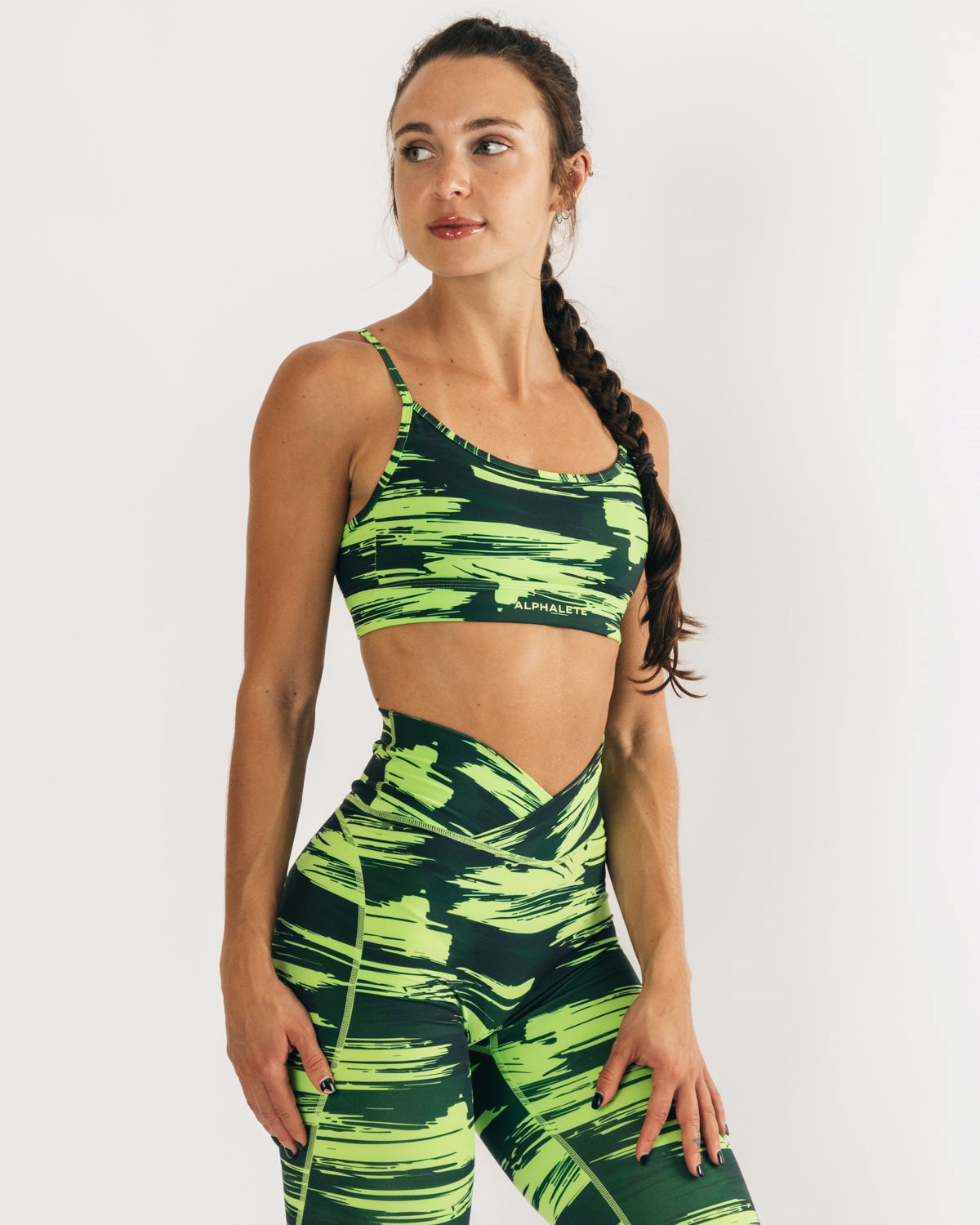 Alphalete Medium Impact Bra Camouflage | JF7928540