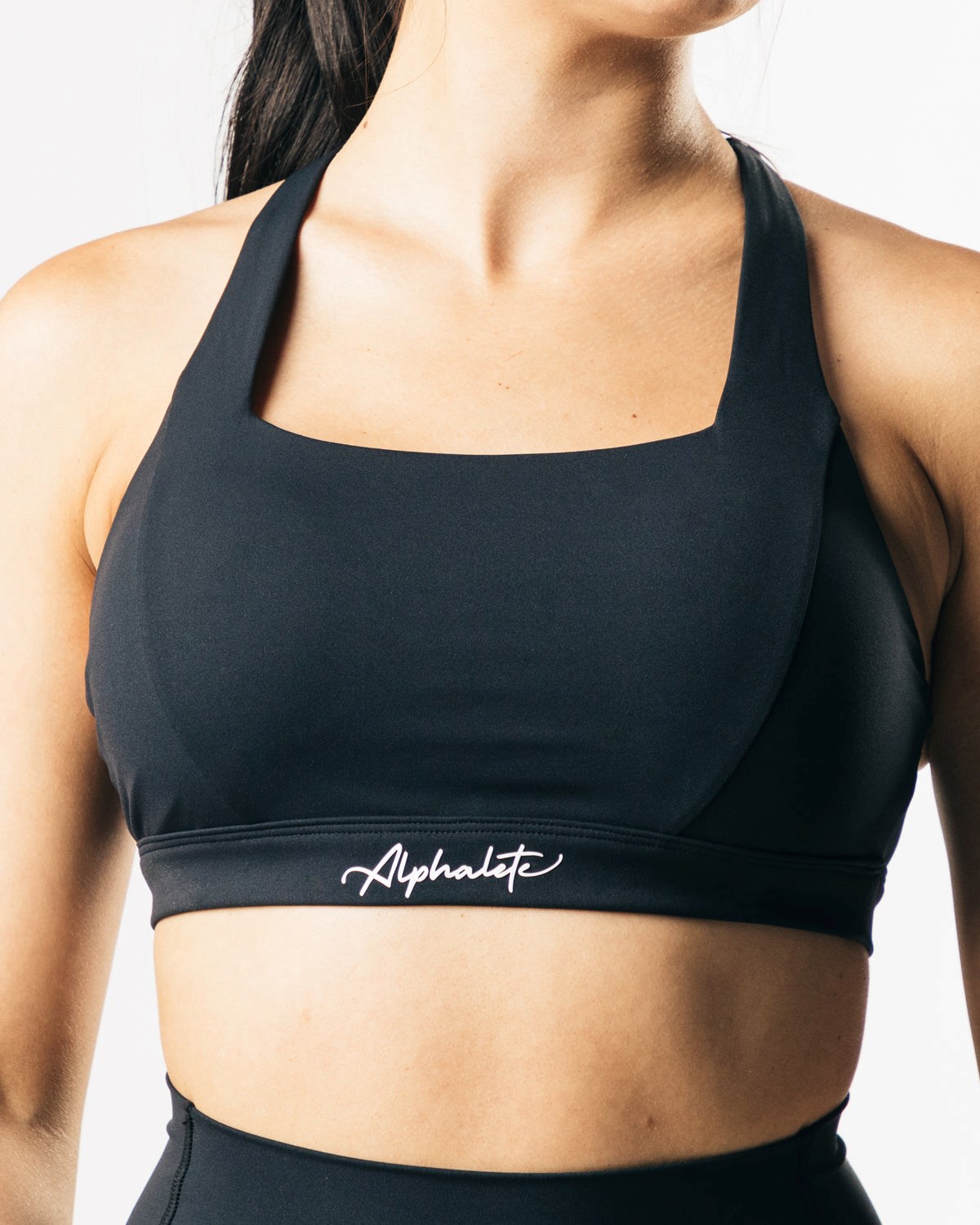 Alphalete Medium-Support Riemen Open Back Sports Bra Schwarz | TS2536817