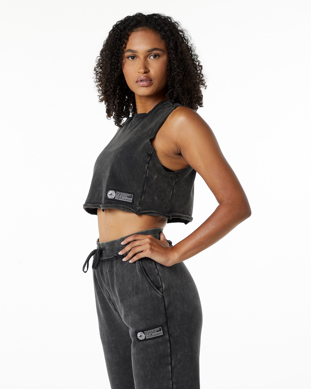 Alphalete Mid-Weight Washed Terry Crop Cutoff Onyx | PL4012537