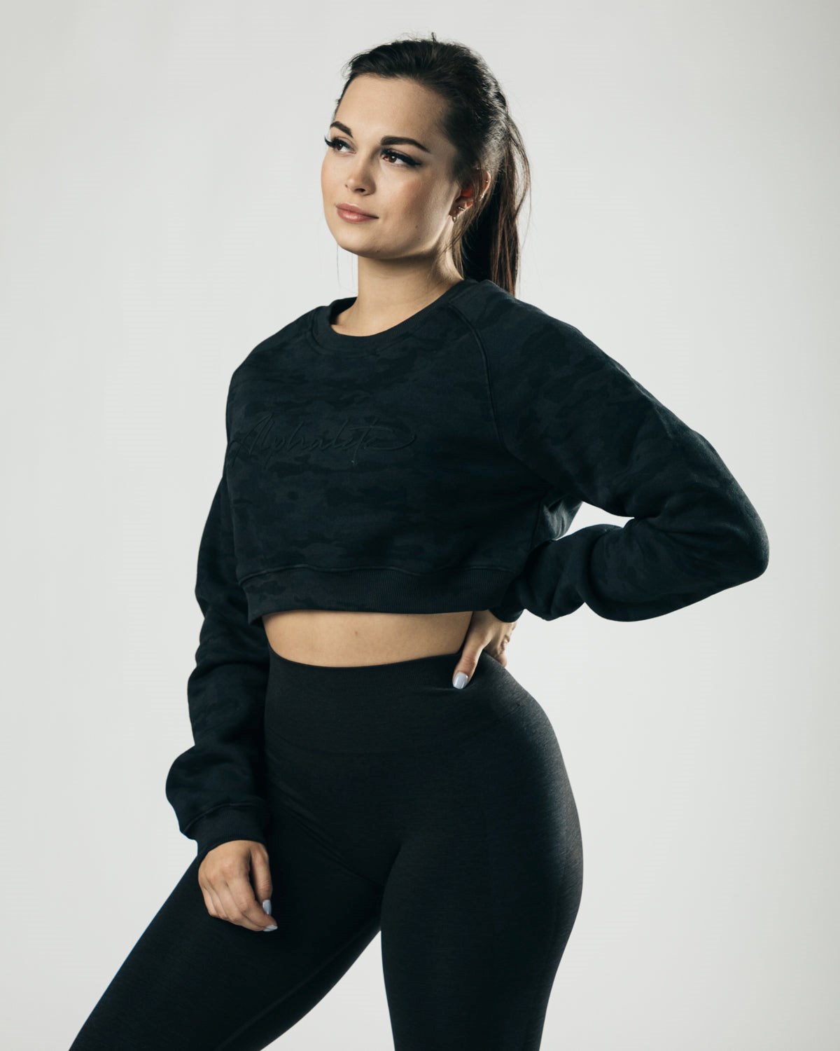 Alphalete Oversized Fleece Cropped Pullover Darkest Hour | LM2153746